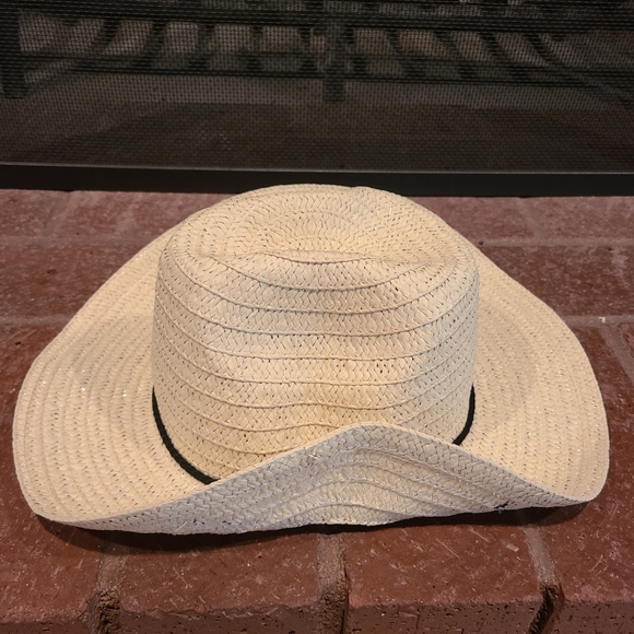 Western Style Hat - Picture 3 of 8